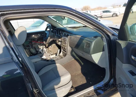 2006 Dodge Magnum z USA, uszkodzony, nr VIN 2D4FV47V36H442573